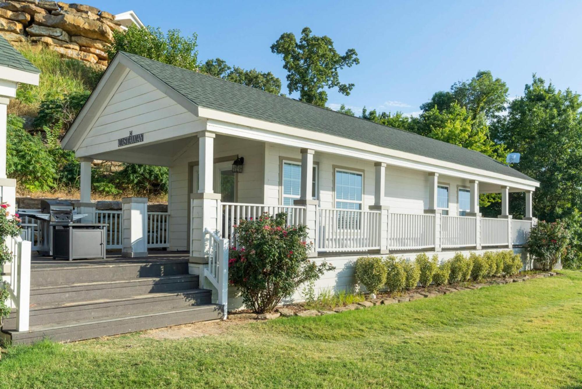 Crosstimbers Marina And Cottages Sperry Exteriér fotografie